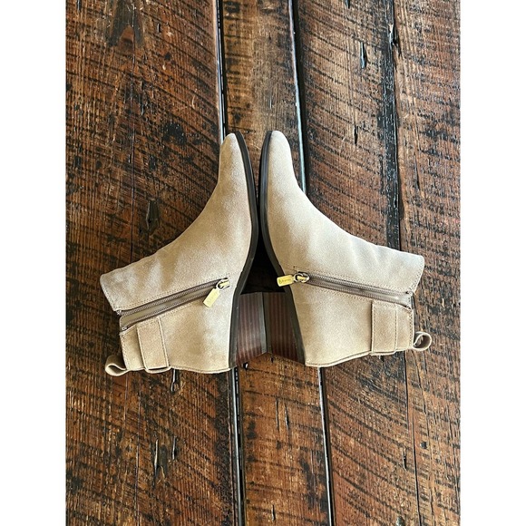 Blondo Saddie Tan Buckle Leather Waterproof Ankle Booties - Size 8 - Picture 9 of 17